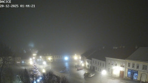 Město Dačice - Palackého náměstí - 20.12.2025 v 01:45