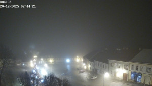 Město Dačice - Palackého náměstí - 20.12.2025 v 02:45