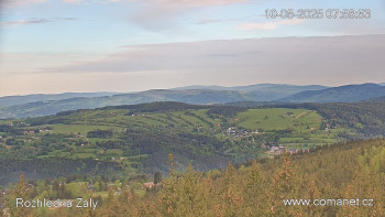 Snímek    10.5.2025 v 08:00