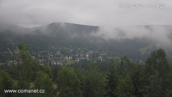 Snímek    7.7.2025 v 08:00