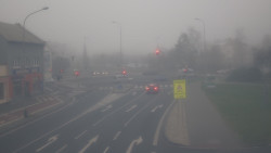 Křižovatka ulic Komenského a Velké Novosady