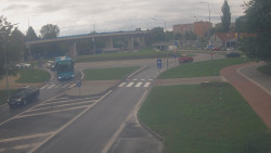 Křižovatka ulic Velká Dlážka a Polní