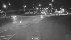 Křižovatka ulic Velká Dlážka a Polní