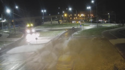 Křižovatka ulic Velká Dlážka a Polní