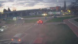 Křižovatka ulic Velká Dlážka a Polní