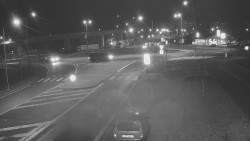 Křižovatka ulic Velká Dlážka a Polní