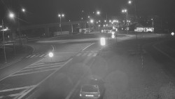 Křižovatka ulic Velká Dlážka a Polní