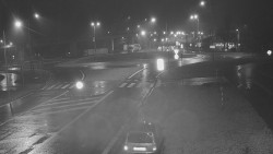 Křižovatka ulic Velká Dlážka a Polní