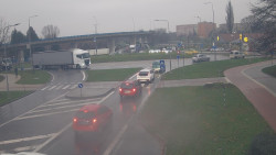 Křižovatka ulic Velká Dlážka a Polní