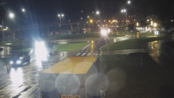 Křižovatka ulic Velká Dlážka a Polní