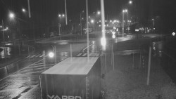 Křižovatka ulic Velká Dlážka a Polní