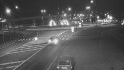 Křižovatka ulic Velká Dlážka a Polní