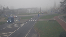 Křižovatka ulic Velká Dlážka a Polní