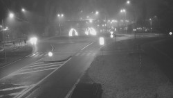 Křižovatka ulic Velká Dlážka a Polní