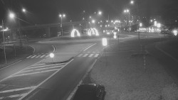 Křižovatka ulic Velká Dlážka a Polní