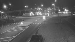 Křižovatka ulic Velká Dlážka a Polní