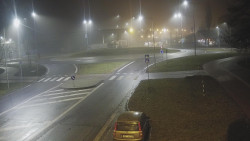 Křižovatka ulic Velká Dlážka a Polní