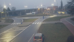 Křižovatka ulic Velká Dlážka a Polní