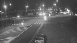 Křižovatka ulic Velká Dlážka a Polní