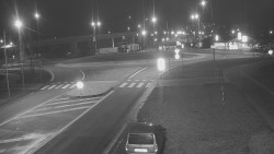 Křižovatka ulic Velká Dlážka a Polní