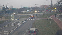 Křižovatka ulic Velká Dlážka a Polní