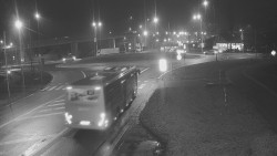 Křižovatka ulic Velká Dlážka a Polní