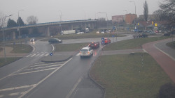 Křižovatka ulic Velká Dlážka a Polní