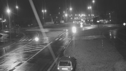 Křižovatka ulic Velká Dlážka a Polní