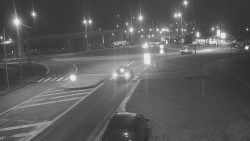 Křižovatka ulic Velká Dlážka a Polní