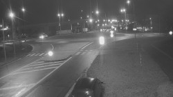 Křižovatka ulic Velká Dlážka a Polní