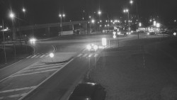 Křižovatka ulic Velká Dlážka a Polní