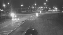 Křižovatka ulic Velká Dlážka a Polní