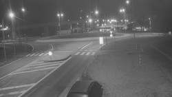 Křižovatka ulic Velká Dlážka a Polní