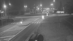 Křižovatka ulic Velká Dlážka a Polní