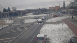 Křižovatka ulic Velká Dlážka a Polní