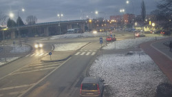 Křižovatka ulic Velká Dlážka a Polní