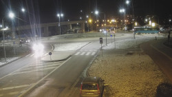 Křižovatka ulic Velká Dlážka a Polní