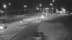 Křižovatka ulic Velká Dlážka a Polní