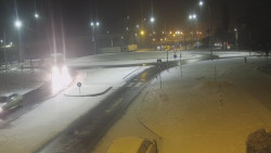 Křižovatka ulic Velká Dlážka a Polní