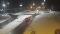 Křižovatka ulic Velká Dlážka a Polní