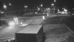 Křižovatka ulic Velká Dlážka a Polní