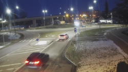 Křižovatka ulic Velká Dlážka a Polní