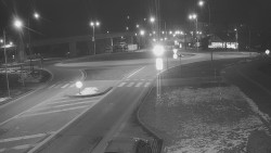 Křižovatka ulic Velká Dlážka a Polní