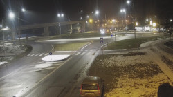 Křižovatka ulic Velká Dlážka a Polní