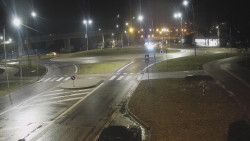 Křižovatka ulic Velká Dlážka a Polní