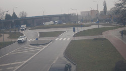 Křižovatka ulic Velká Dlážka a Polní