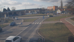 Křižovatka ulic Velká Dlážka a Polní