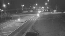 Křižovatka ulic Velká Dlážka a Polní