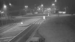 Křižovatka ulic Velká Dlážka a Polní