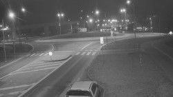 Křižovatka ulic Velká Dlážka a Polní